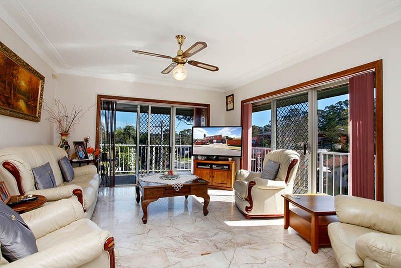 29 BRADMAN Street, GREYSTANES NSW 2145, Greystanes - Thumbnail 2