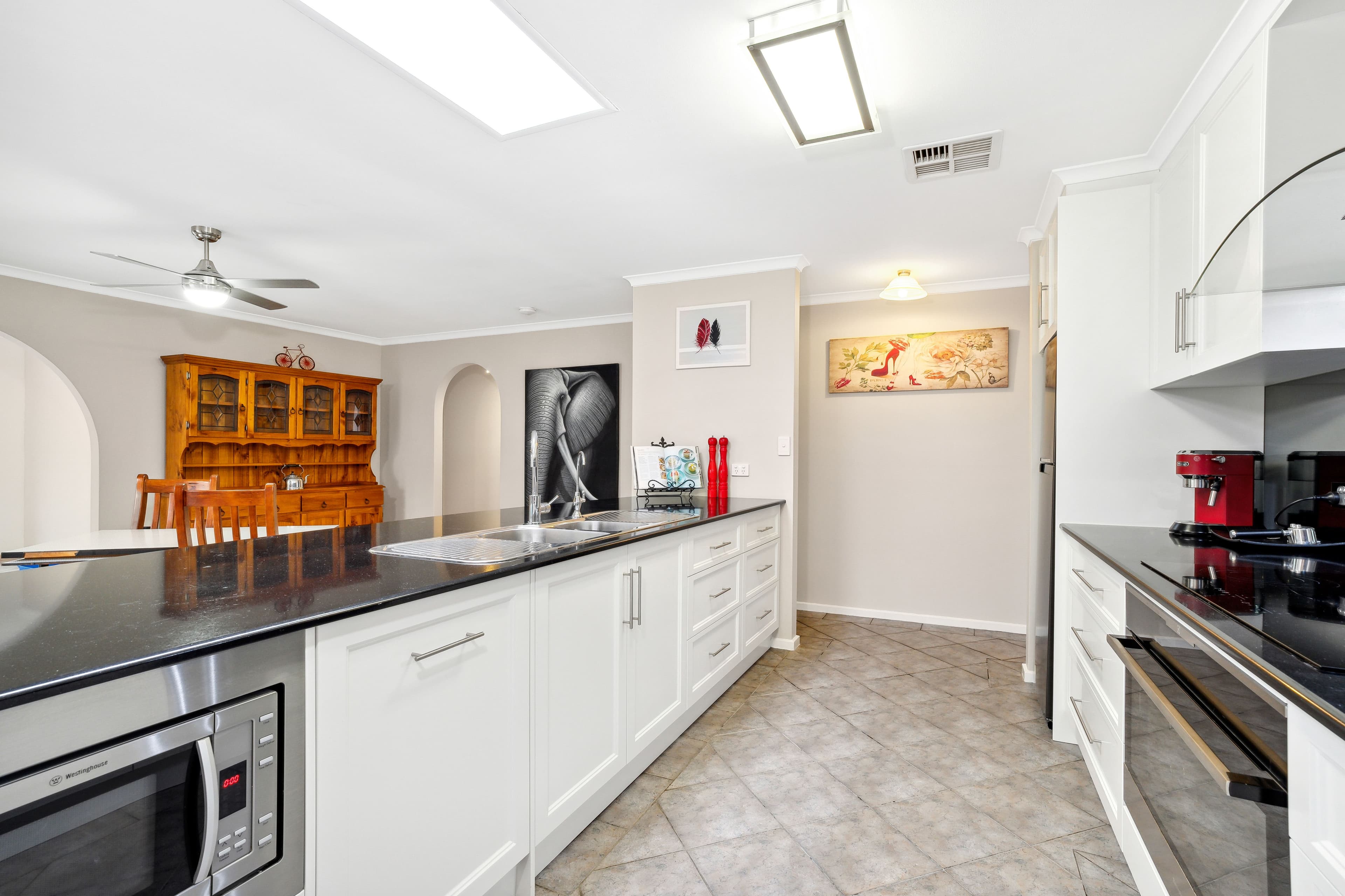 14 Jacqueline Avenue, Woodcroft SA 5162, Woodcroft - Thumbnail 7