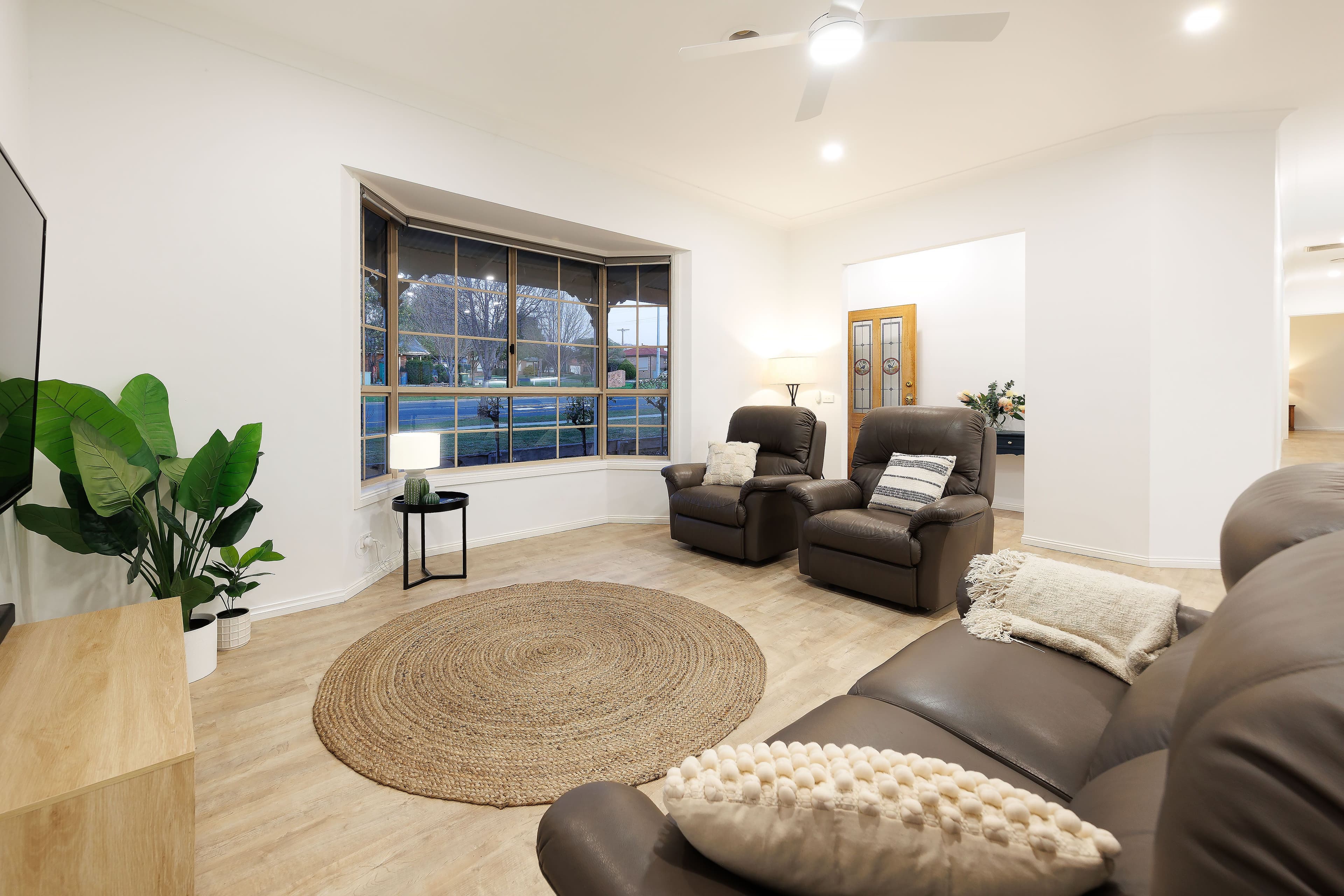 150 De Kerilleau Drive, Wodonga VIC 3690, Wodonga - Thumbnail 4