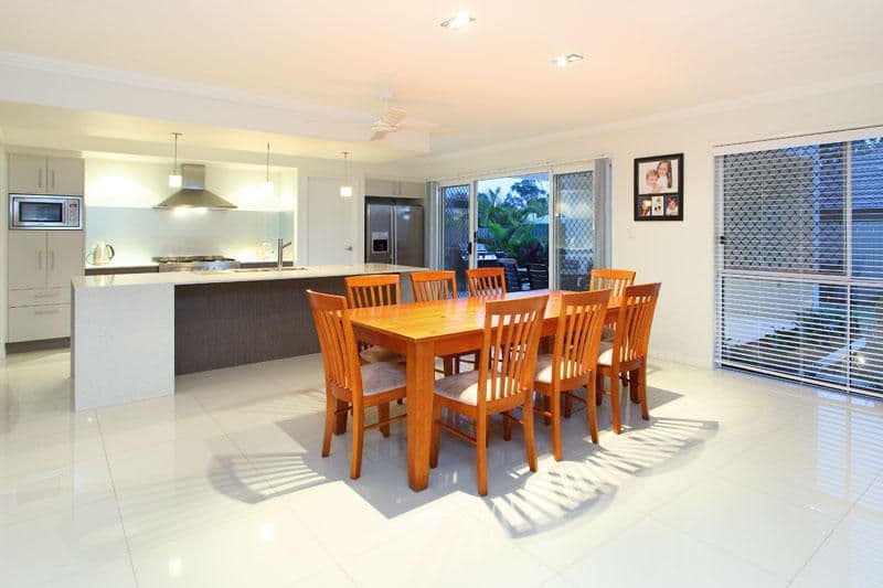 14 Cassia Street, BRIDGEMAN DOWNS QLD 4035, Bridgeman Downs - Thumbnail 6