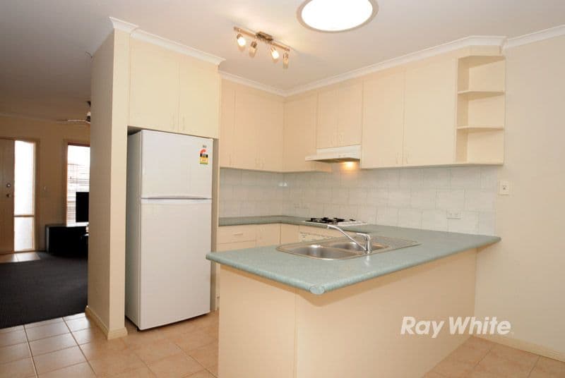 70 Dunblane Road, NOBLE PARK VIC 3174, Noble Park - Thumbnail 3