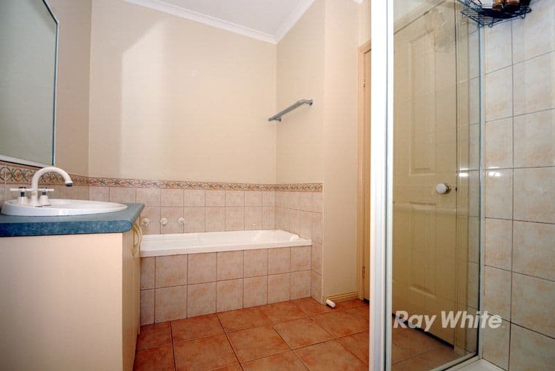 70 Dunblane Road, NOBLE PARK VIC 3174, Noble Park - Thumbnail 7