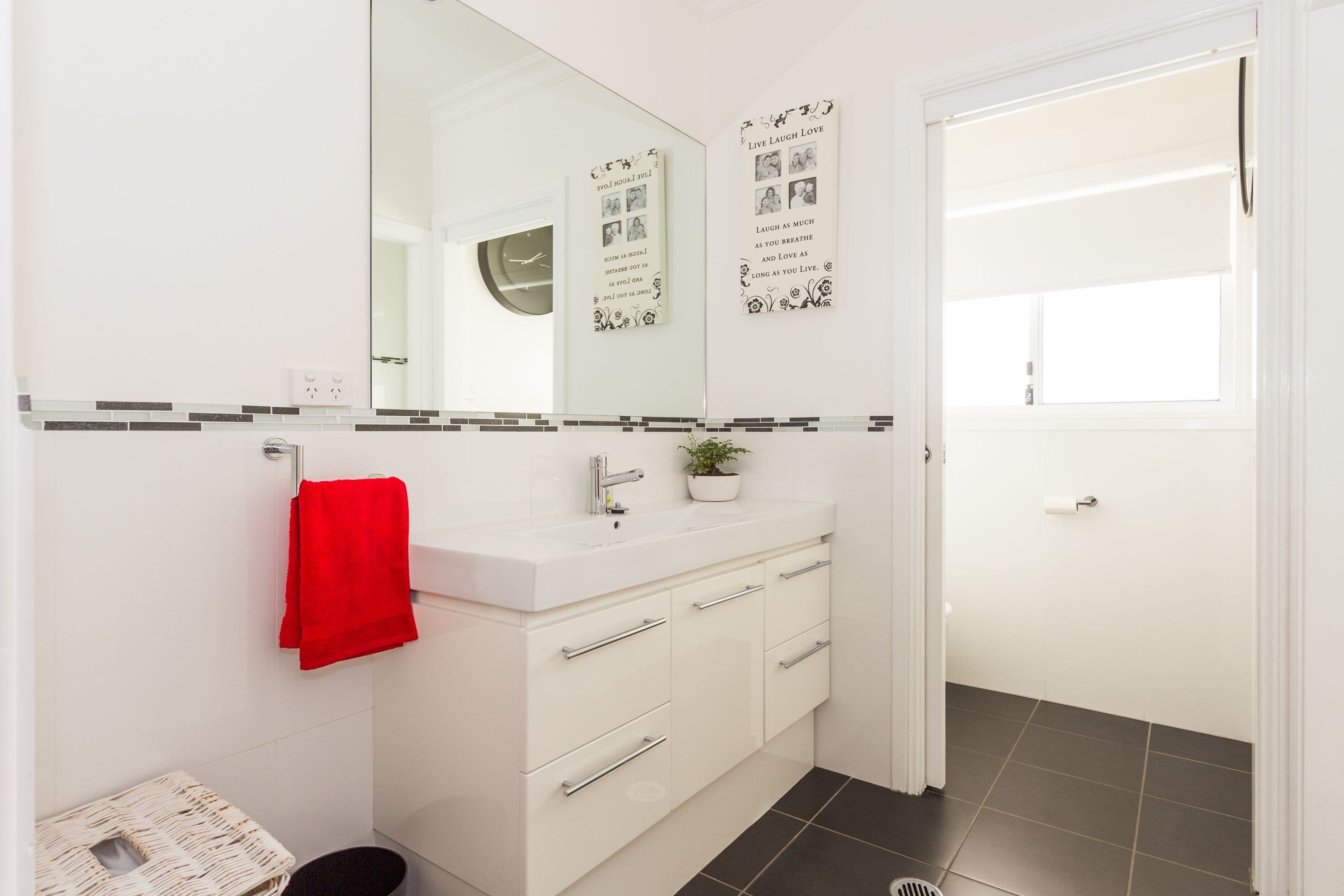 8 Roselawn Drive, Orange - Thumbnail 4