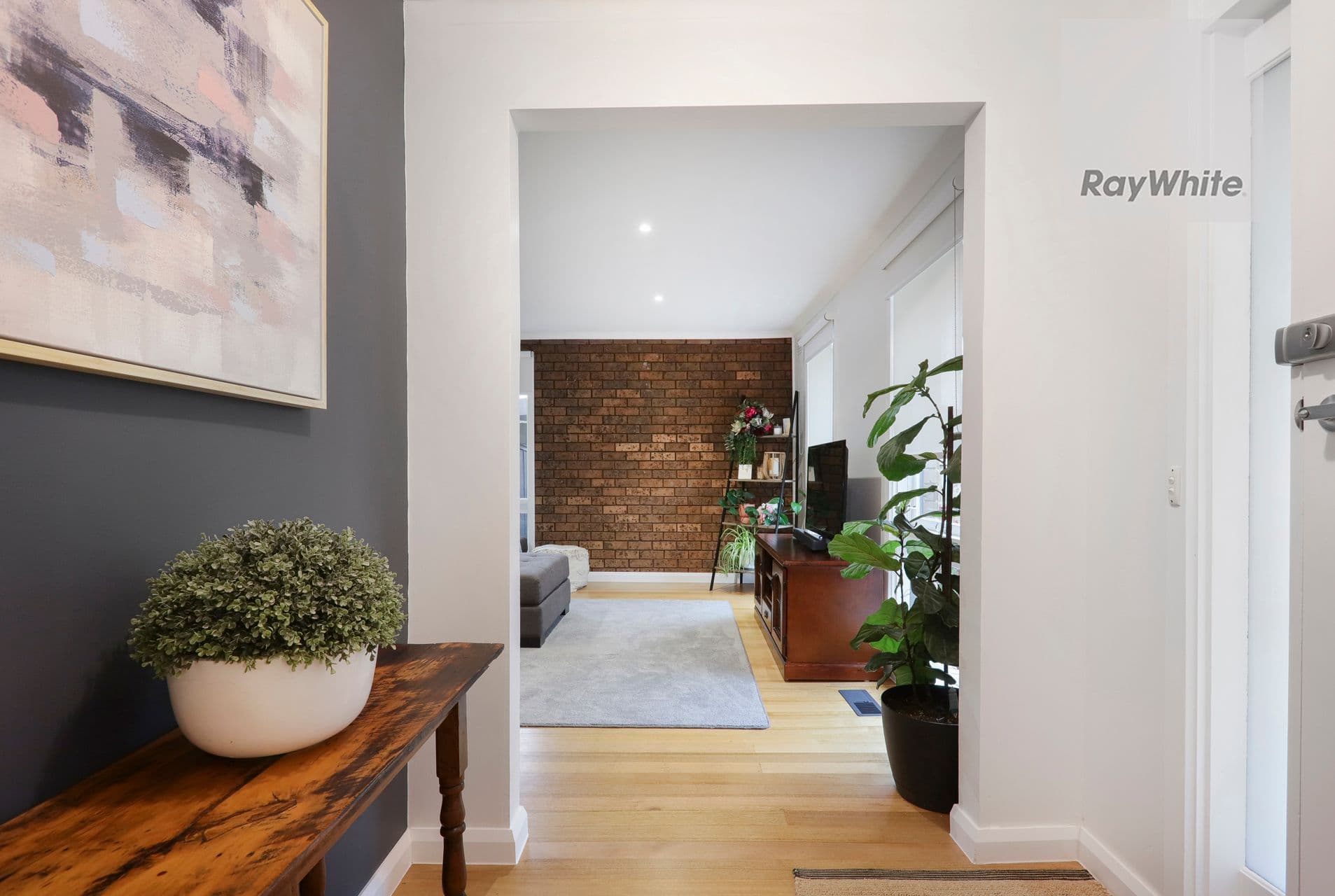 7 Royston Place, Gladstone Park VIC 3043, Gladstone Park - Thumbnail 3