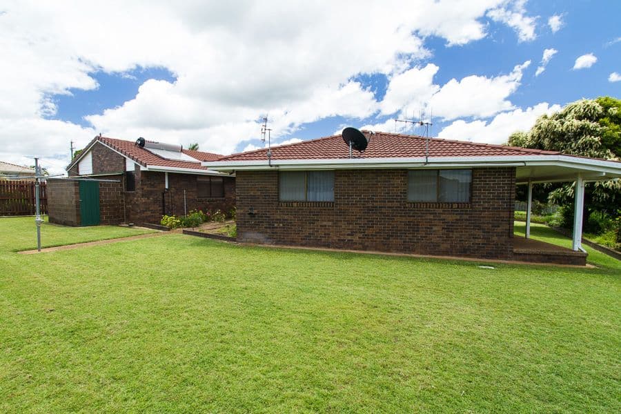 4 Smiths Road, Avoca QLD 4670, Avoca - Thumbnail 8