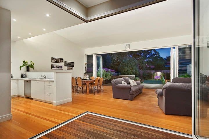 10 Rosewall Street, WILLOUGHBY NSW 2068, North Willoughby - Thumbnail 2