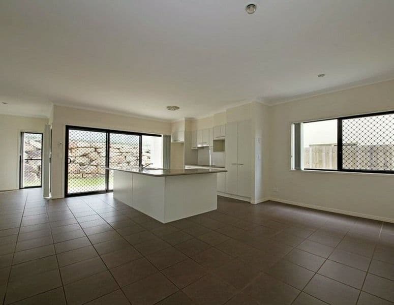 3 Echidna Parade, North Lakes QLD 4509, North Lakes - Thumbnail 8