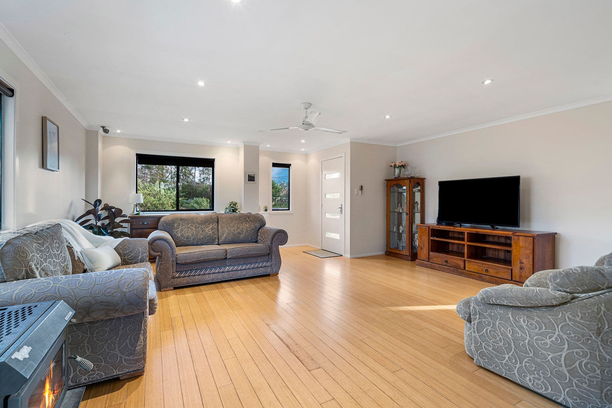 13 Paice Street, Bundamba QLD 4304, Bundamba - Thumbnail 3