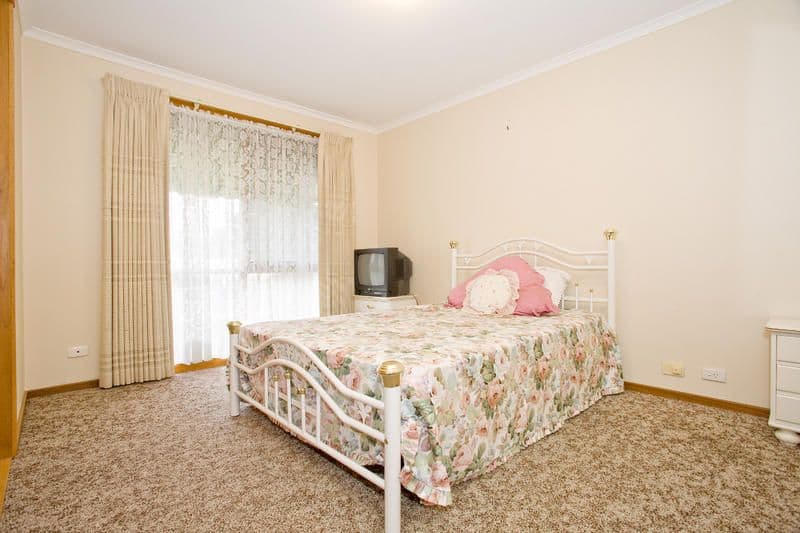 26 Hickey Street, WHITTINGTON VIC 3219, Whittington - Thumbnail 2