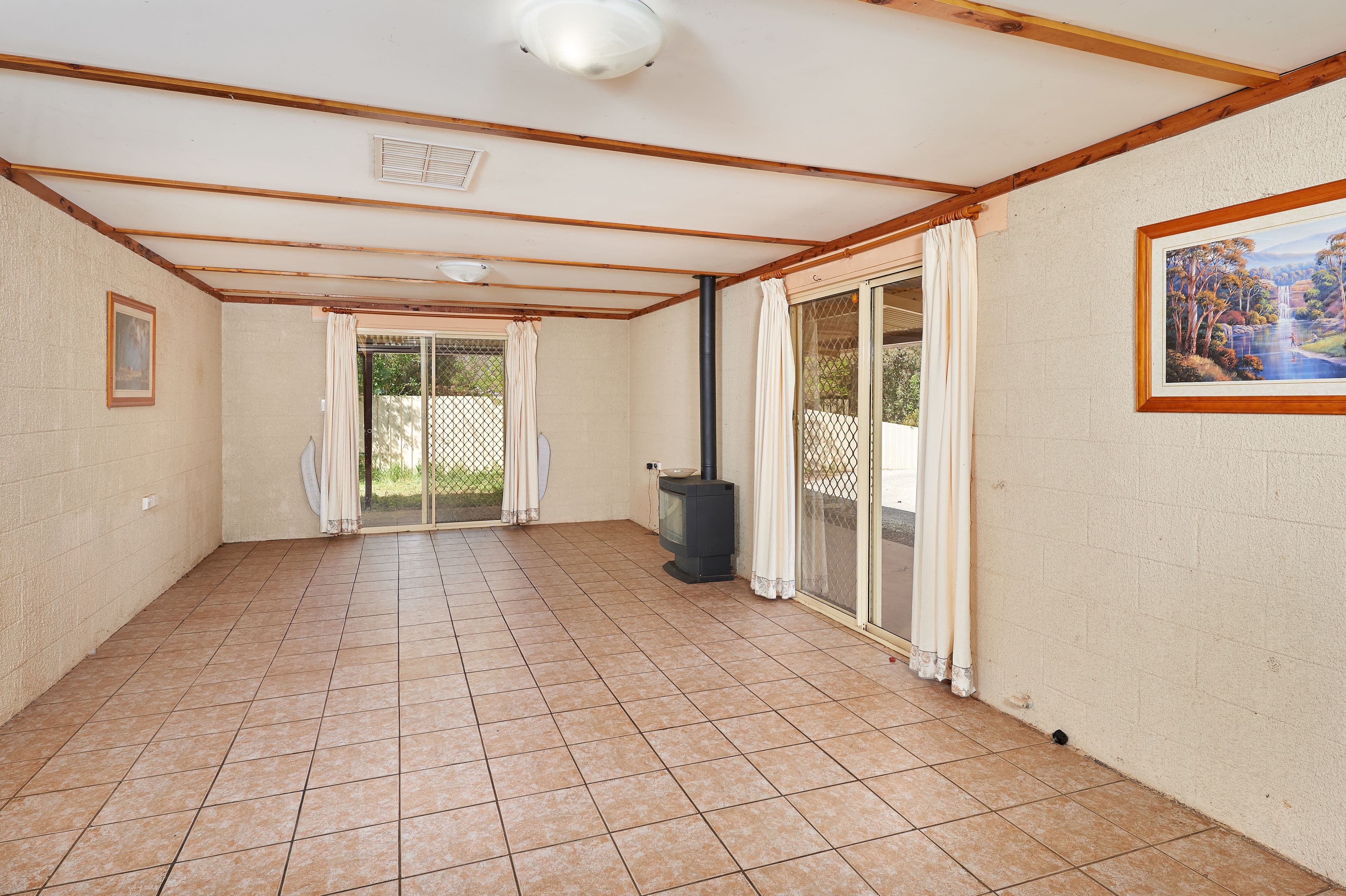 12 Showground Road, Ganmain - Thumbnail 2