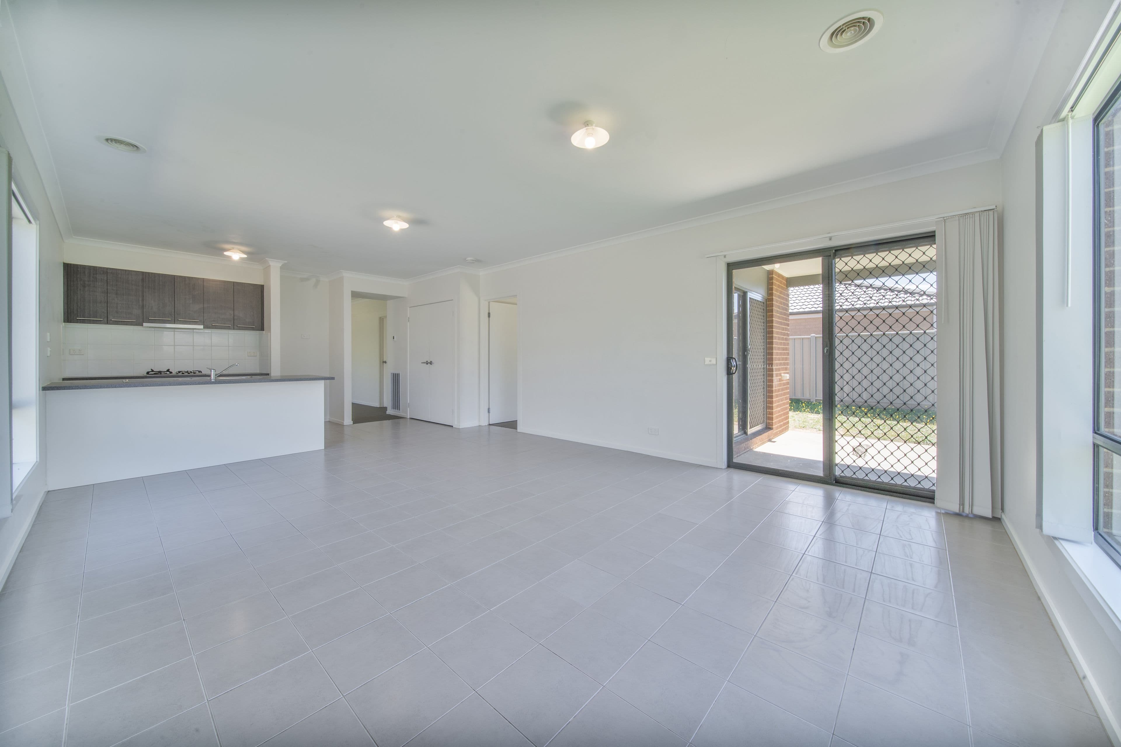 11 Topaz Avenue, White Hills VIC 3550, White Hills - Thumbnail 3