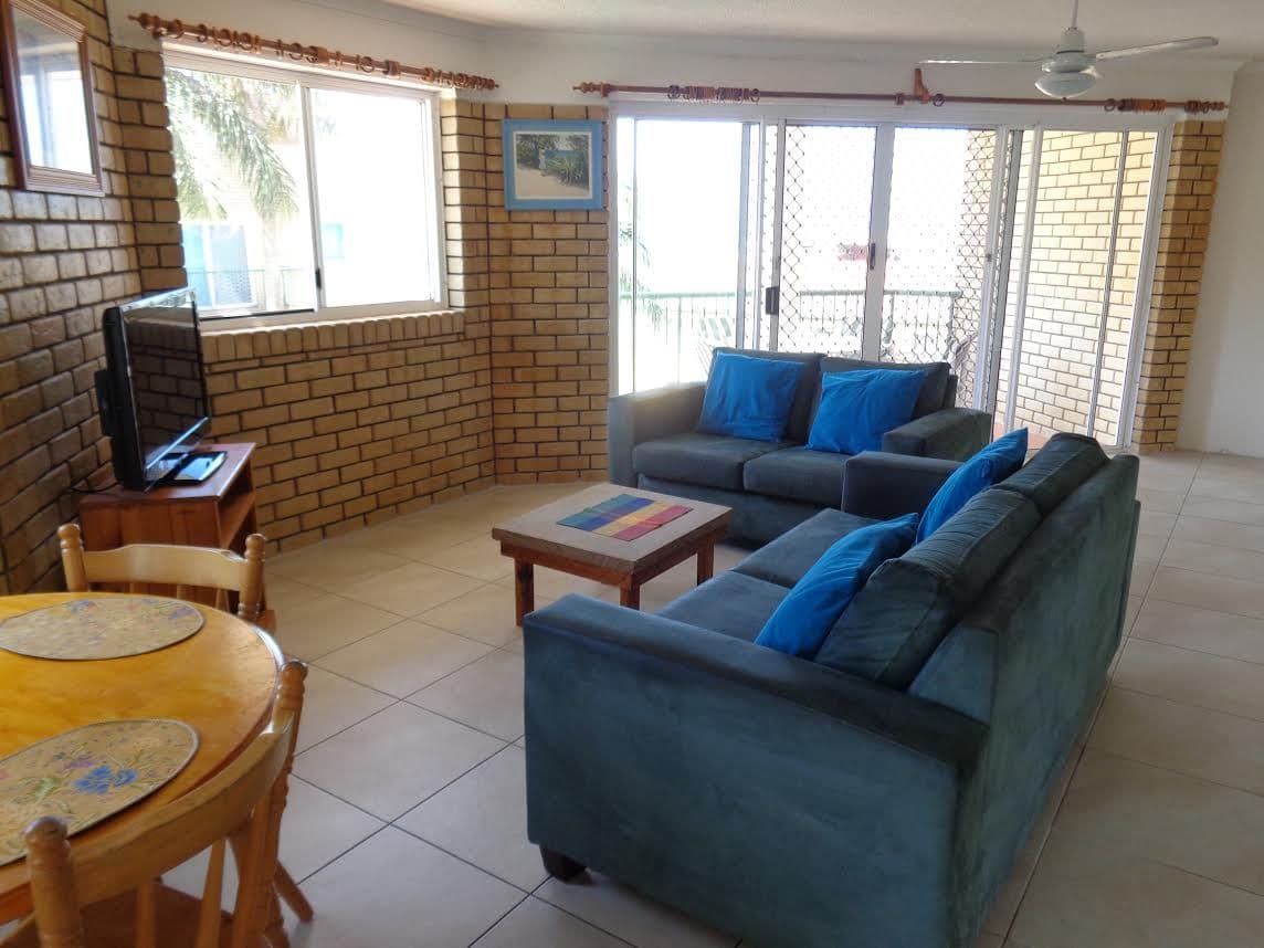 44 Edmund Street, Kings Beach QLD 4551, Kings Beach - Thumbnail 4