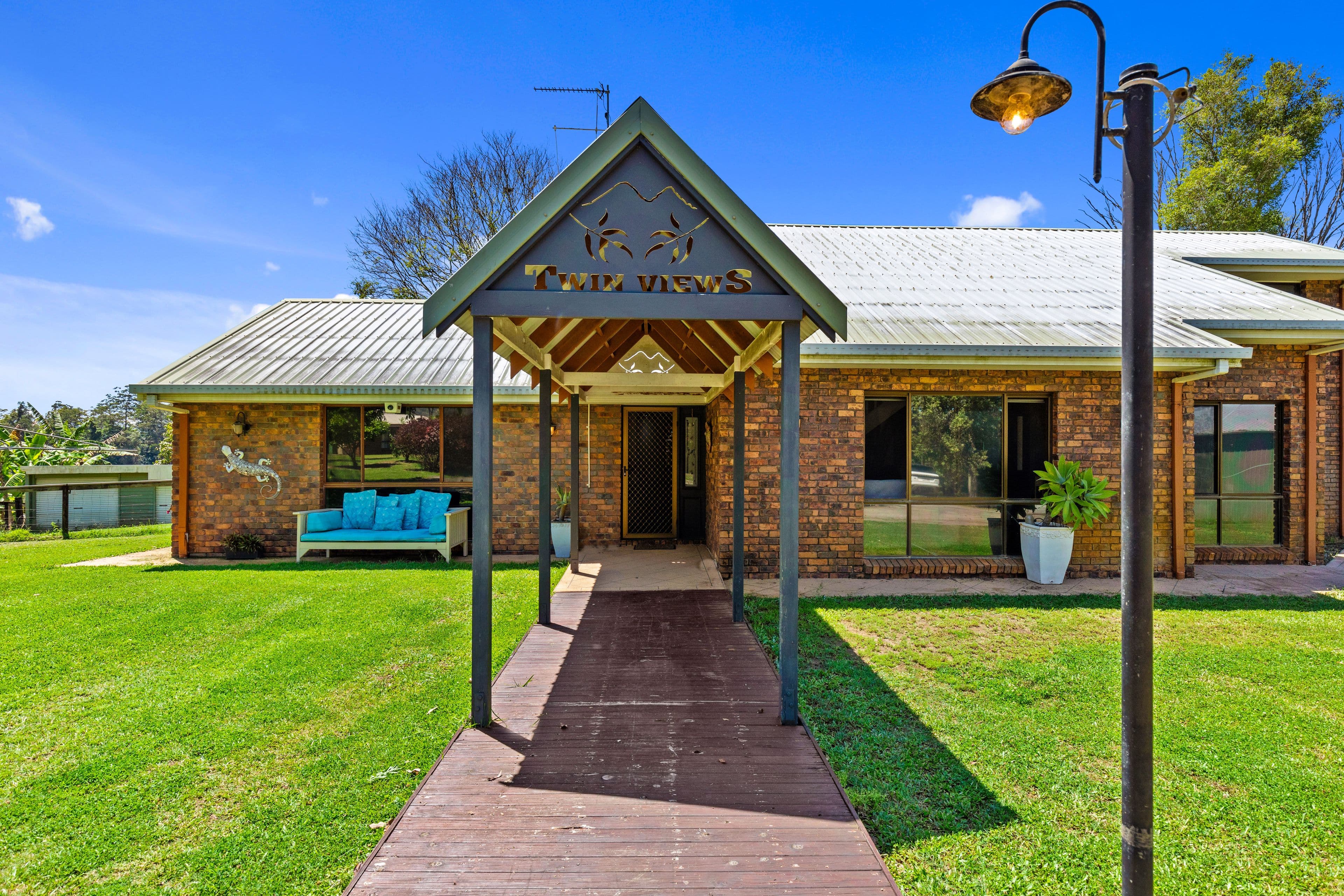 466 Peachester Road, Beerwah QLD 4519, Beerwah - Thumbnail 2