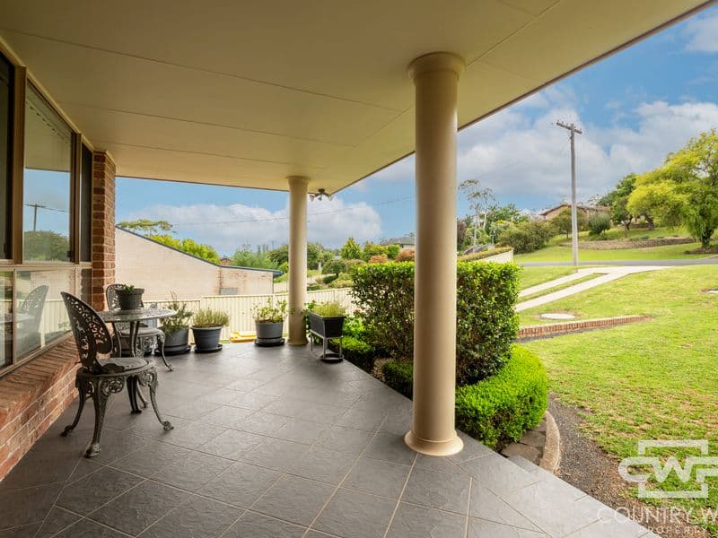 16 Bates Avenue, Glen Innes, Naremburn - Thumbnail 3