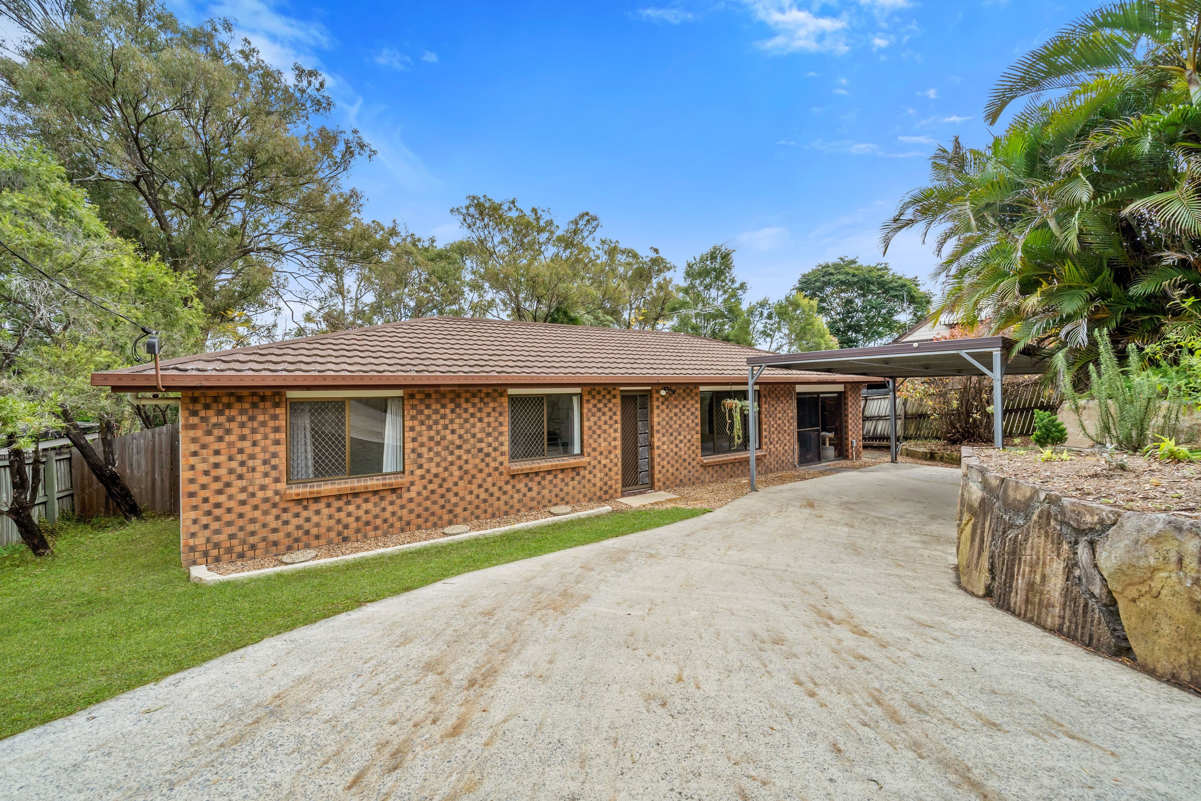 14 Harburg Drive, Beenleigh QLD 4207, Beenleigh - Thumbnail 2