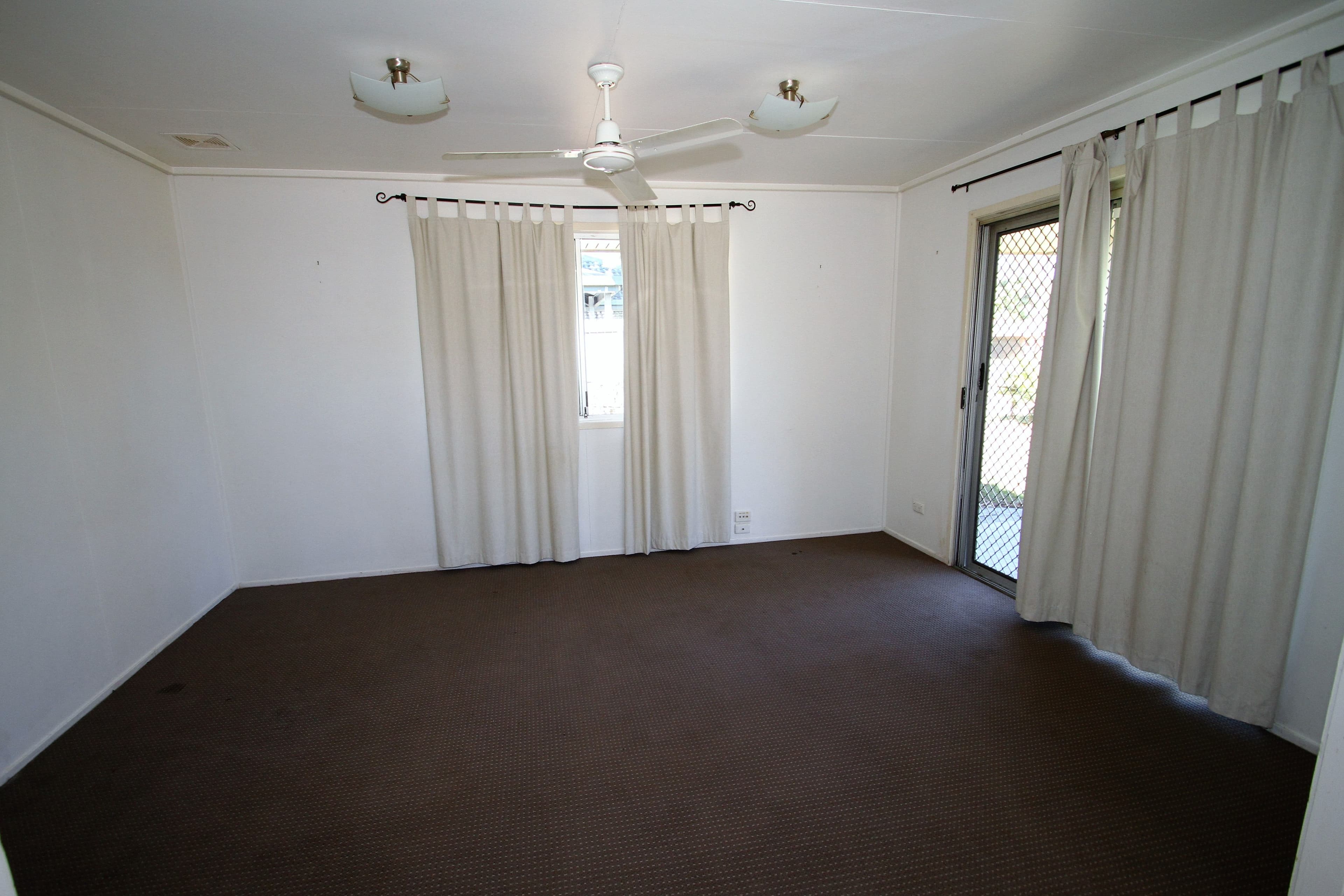 11 Bianca, Loganlea QLD 4131, Loganlea - Thumbnail 4