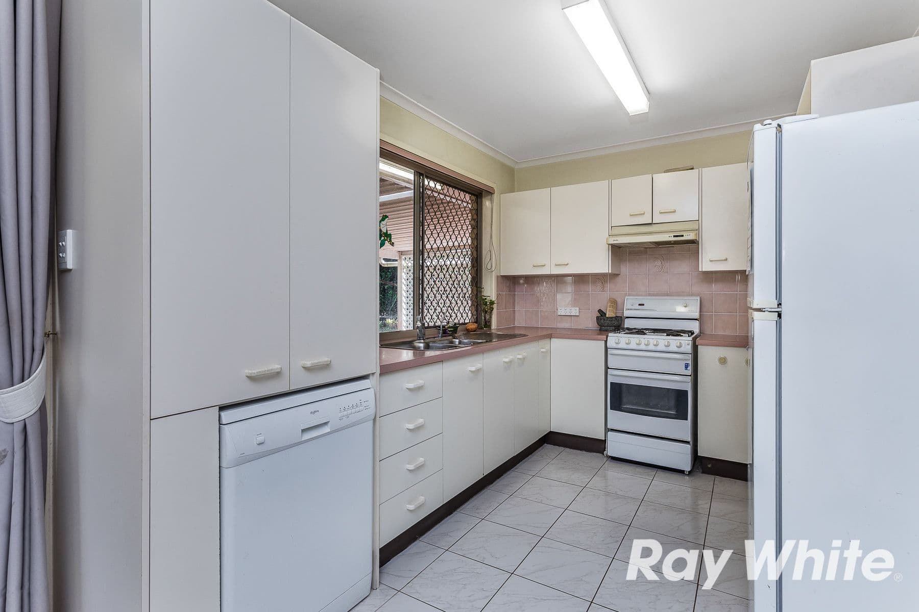 61 McNeil Road, KALLANGUR QLD 4503, Kallangur - Thumbnail 5