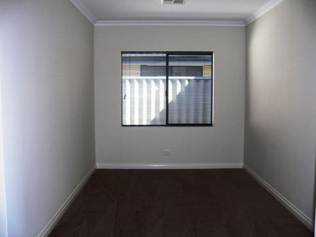 25 Carlton Loop, CANNING VALE WA 6155, Canning Vale - Thumbnail 5