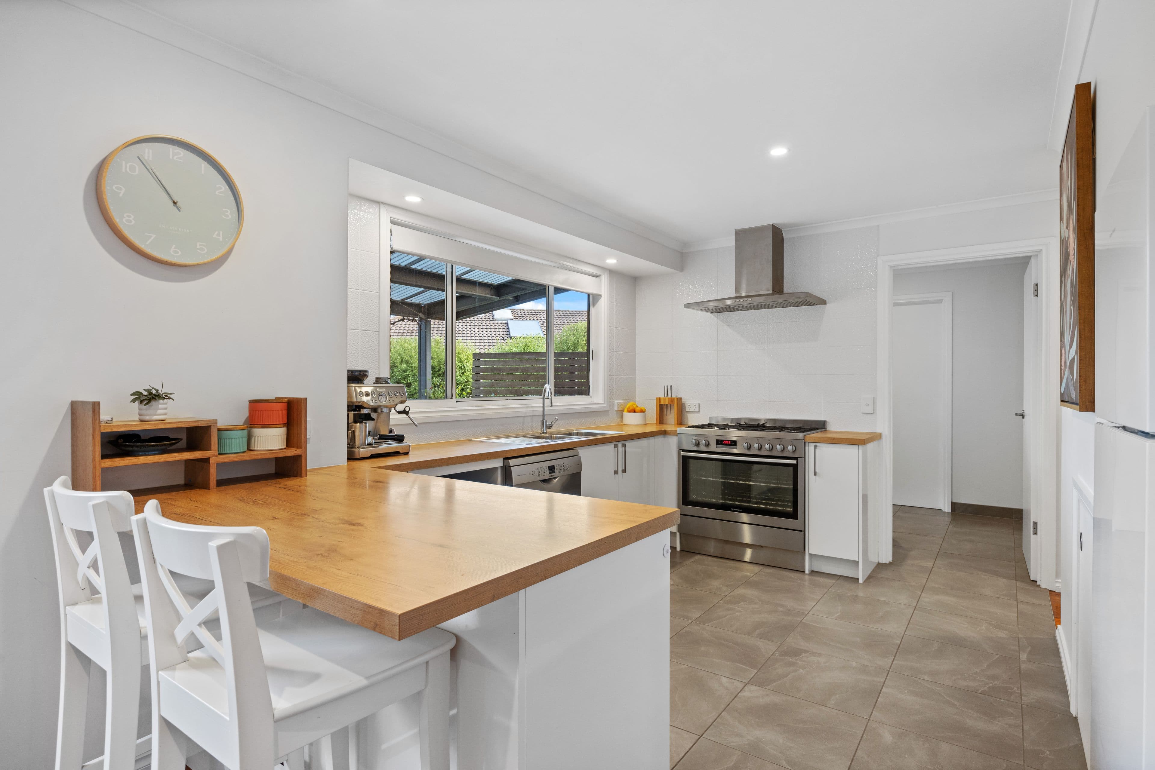 2 Louisa Court, Inverloch VIC 3996, Inverloch - Thumbnail 2