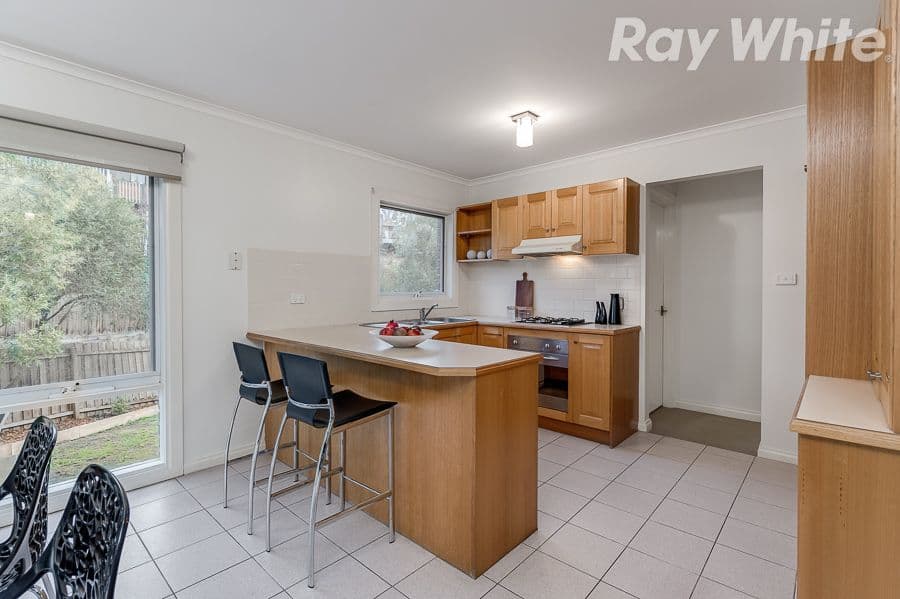 27 Hakea Street, WATSONIA NORTH VIC 3087, Watsonia North - Thumbnail 5