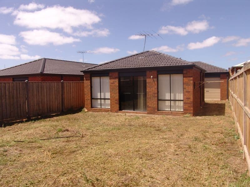 40 Edgevale Way, TARNEIT VIC 3029, Tarneit - Thumbnail 3