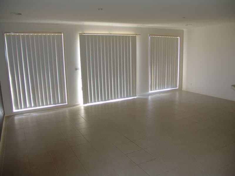 40 Edgevale Way, TARNEIT VIC 3029, Tarneit - Thumbnail 4