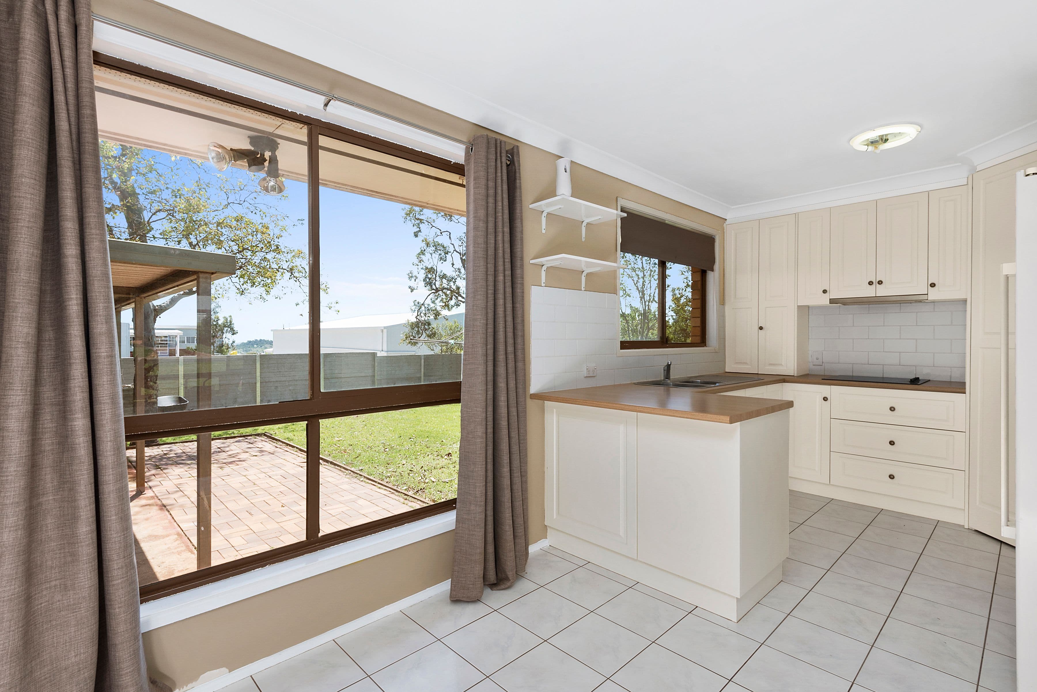 25 Arabian Street, Harristown QLD 4350, Harristown - Thumbnail 3