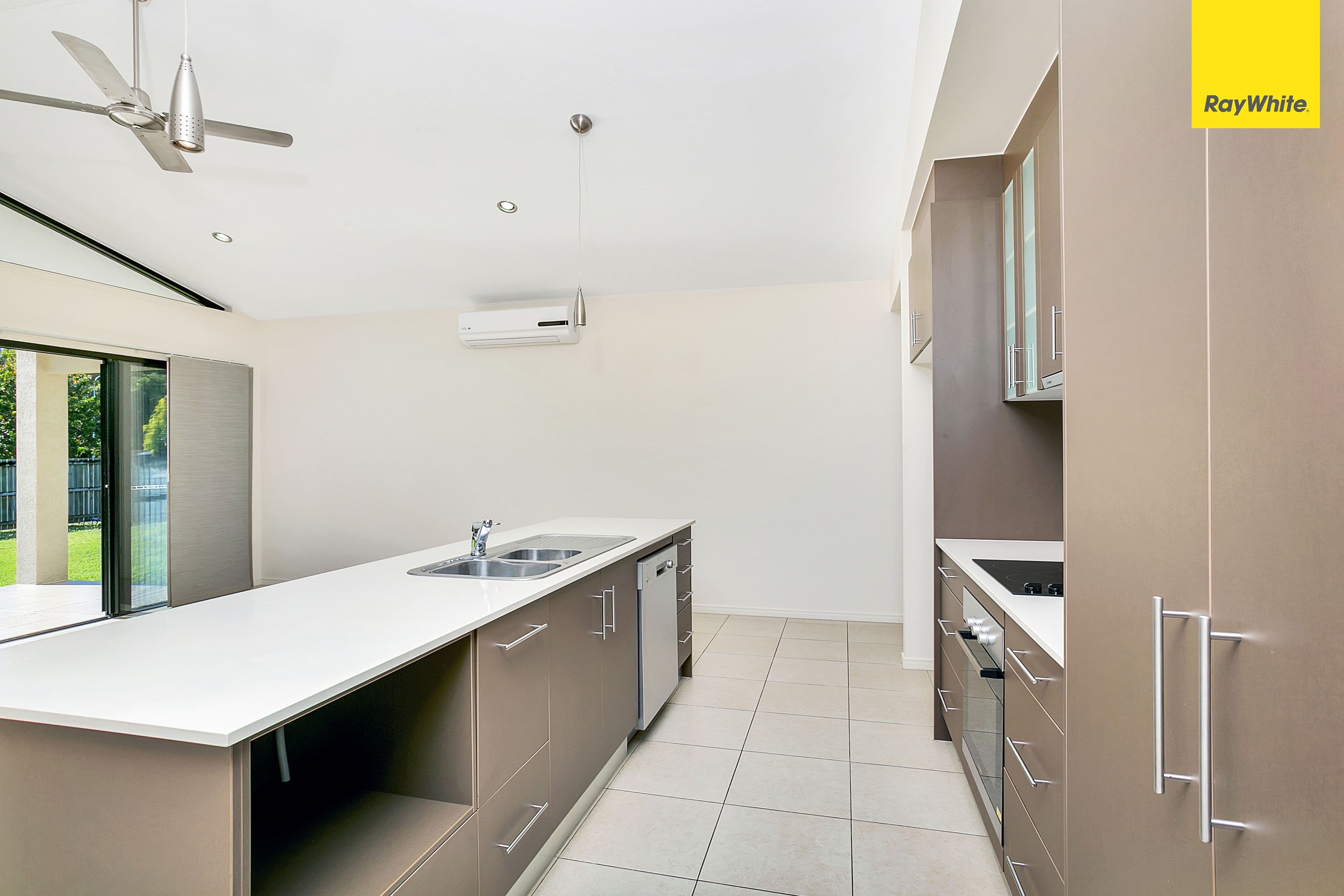 30 Quartzborough Promenade, Trinity Park QLD 4879, Trinity Park - Thumbnail 4