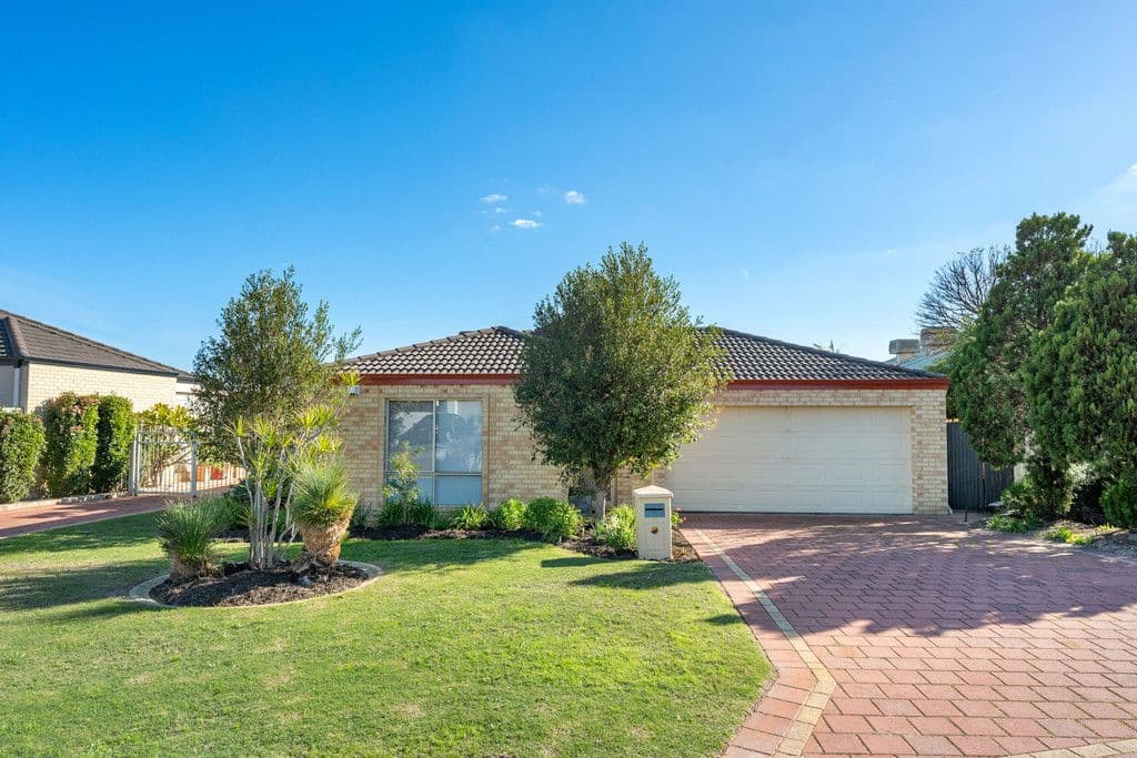 31 Oakdene Drive, Madeley WA 6065, Madeley - Image 1