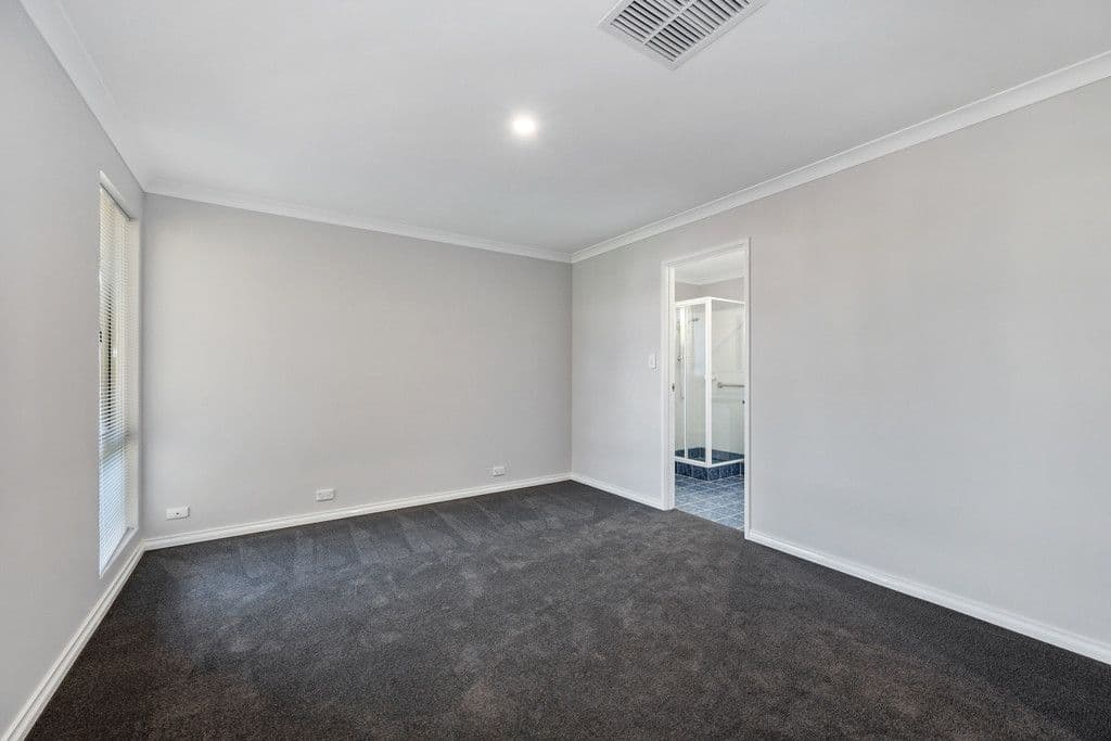 31 Oakdene Drive, Madeley WA 6065, Madeley - Thumbnail 7