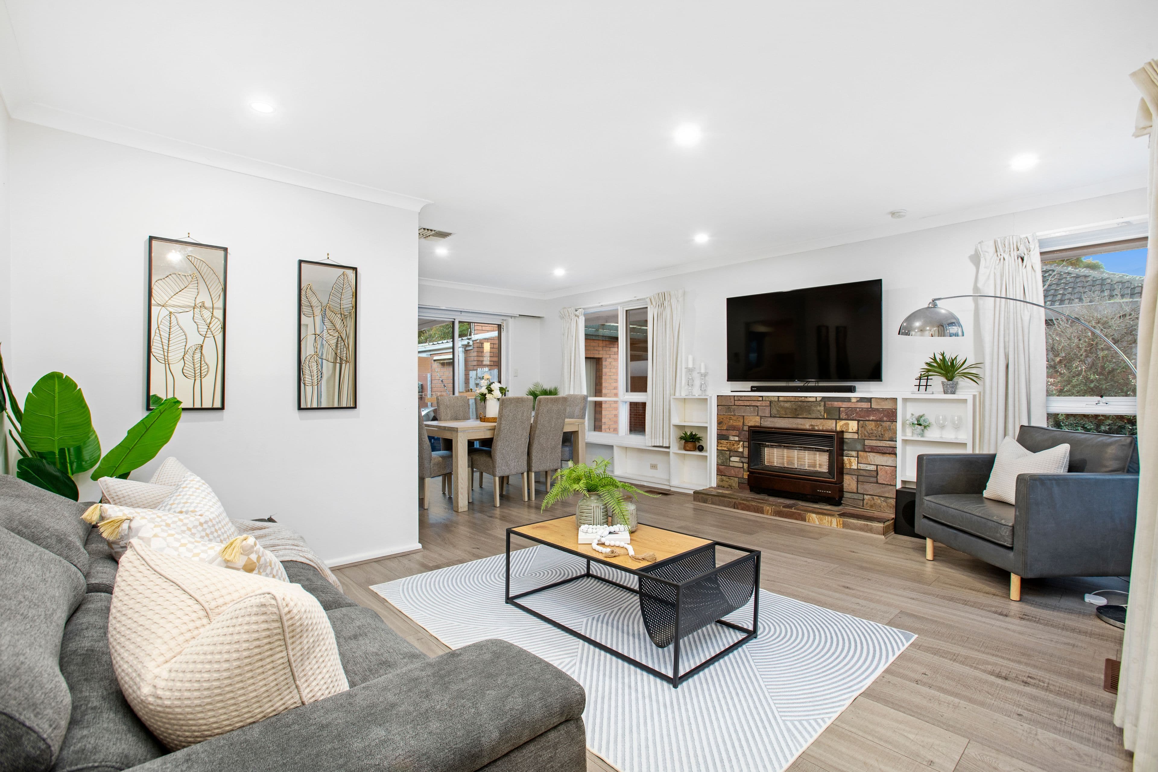 4 Gardenia Crescent, Cheltenham VIC 3192, Cheltenham - Thumbnail 2