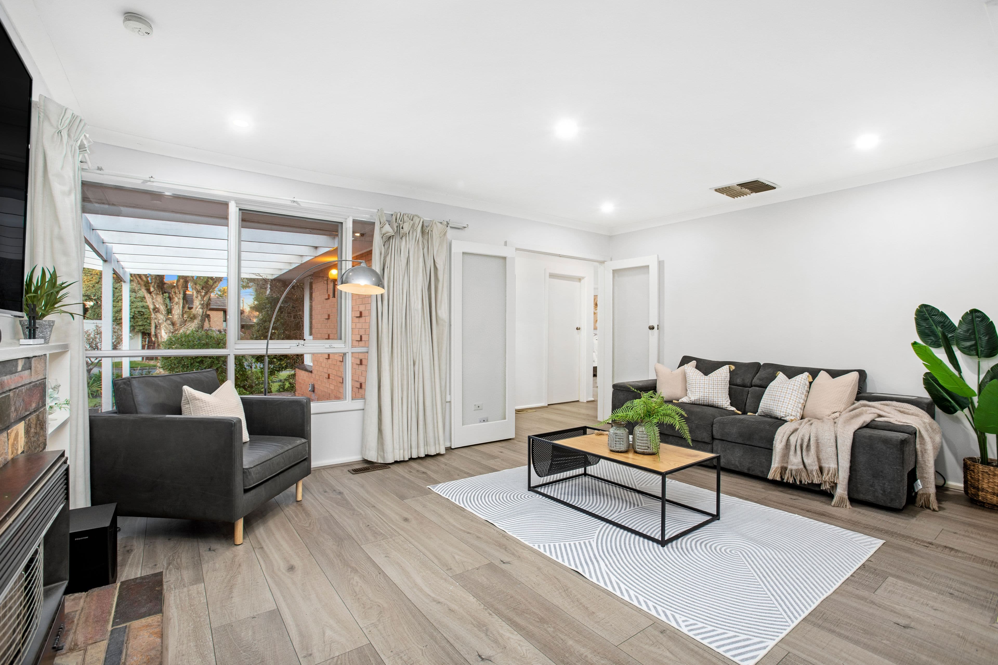 4 Gardenia Crescent, Cheltenham VIC 3192, Cheltenham - Thumbnail 3