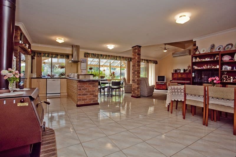 5 Glen Avon Street, LESMURDIE WA 6076, Lesmurdie - Thumbnail 4