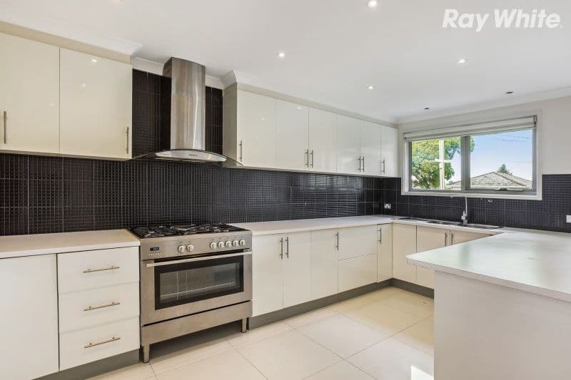 33 Kandra Street, Dandenong North VIC 3175, Dandenong North - Thumbnail 4