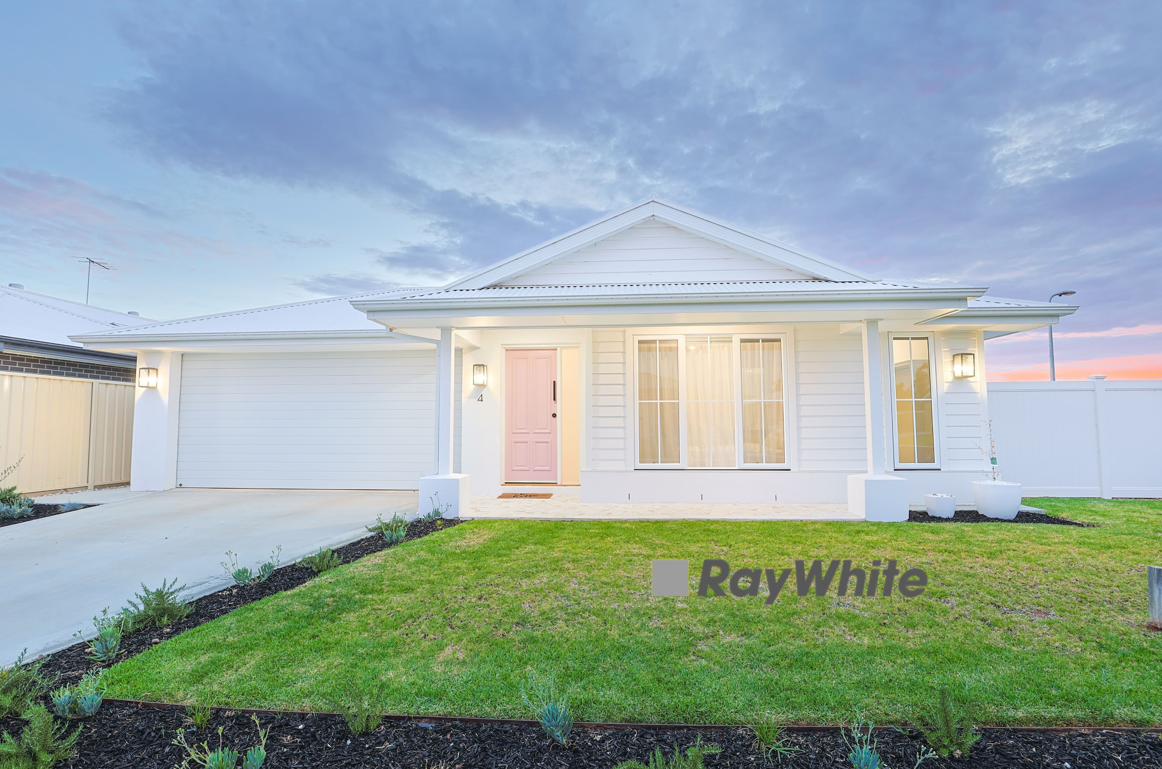 4 Joseph Court, Red Cliffs VIC 3496, Red Cliffs - Image 1