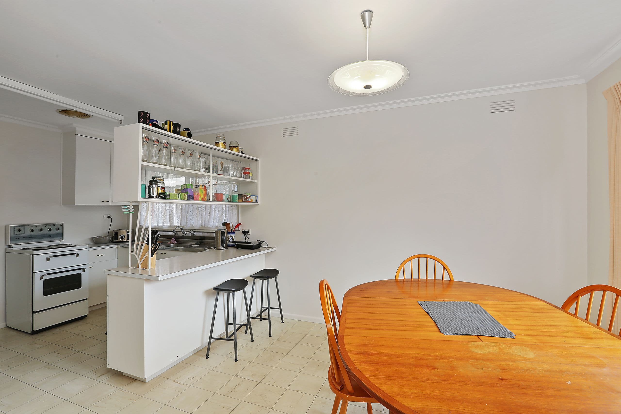 5 Hutcheson Avenue, Highton VIC 3216, Highton - Thumbnail 5