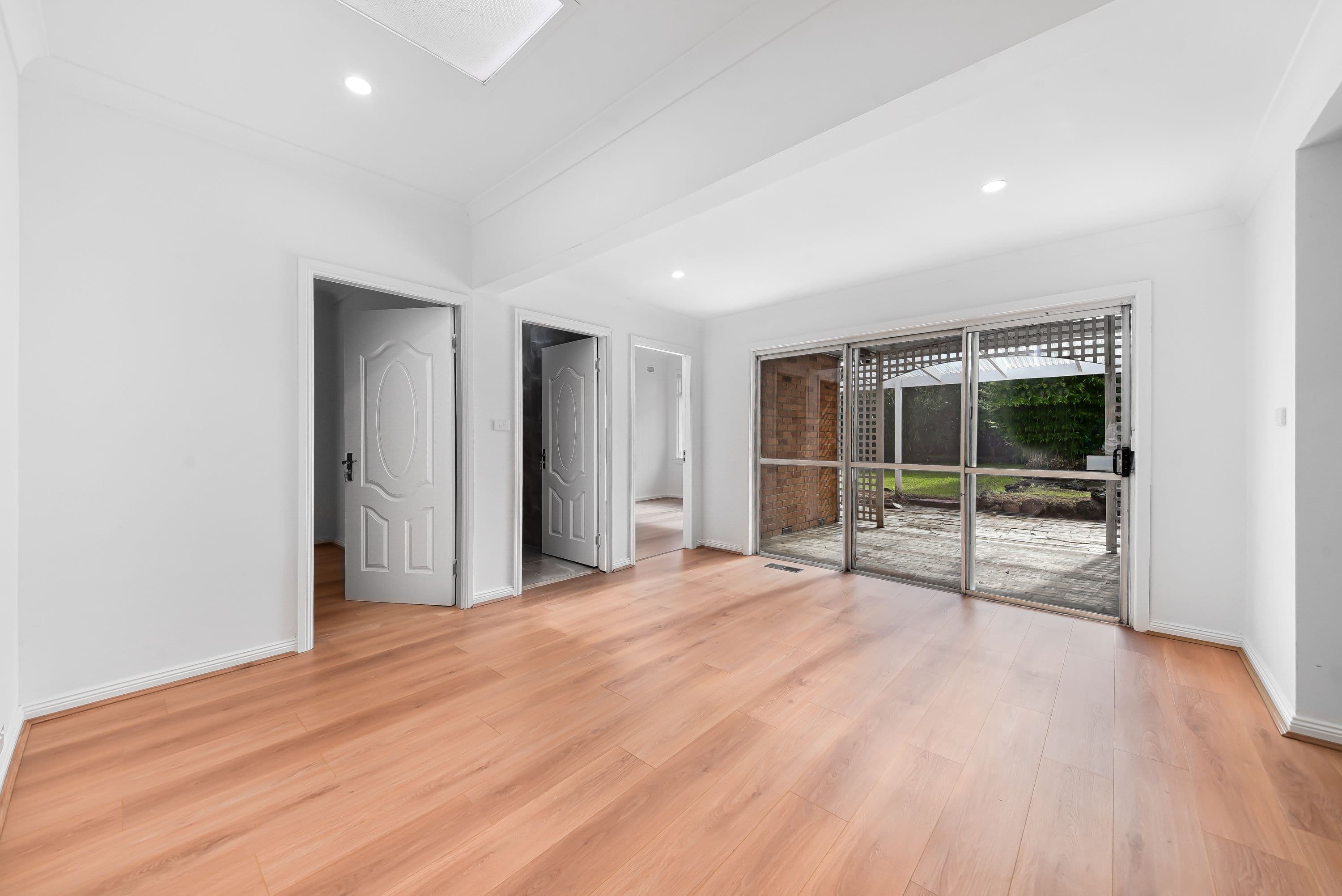 1 Wills Avenue, Mount Waverley VIC 3149, Mount Waverley - Thumbnail 3