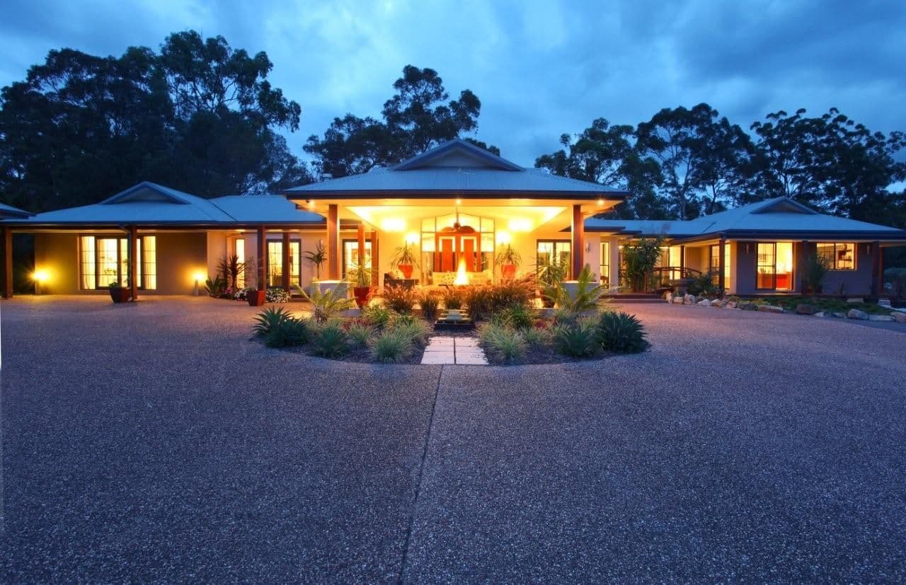 63 Bonogin Road, MUDGEERABA QLD 4213, Mudgeeraba - Thumbnail 2