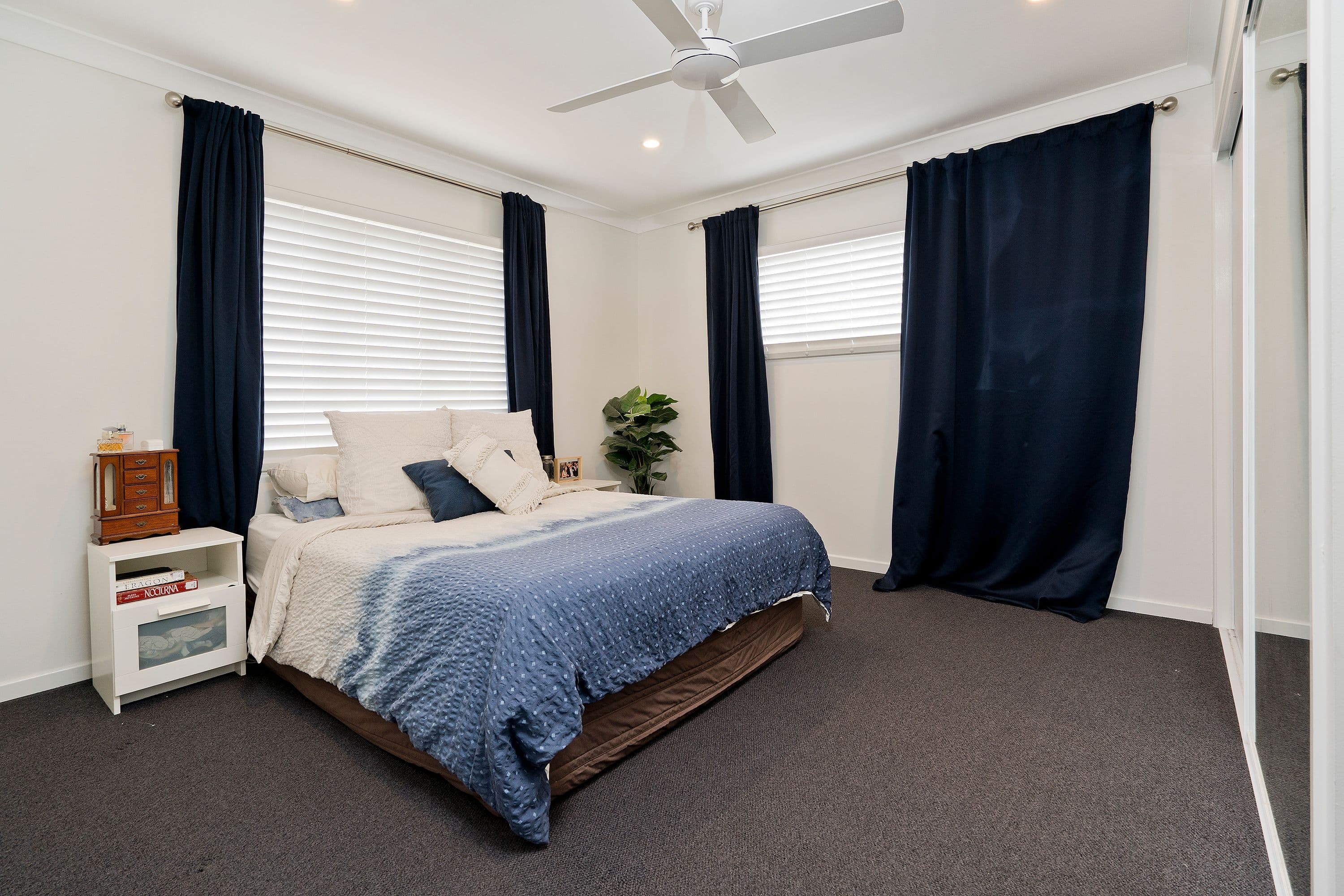 4 Monaro Crescent, Ferny Hills QLD 4055, Ferny Hills - Thumbnail 5