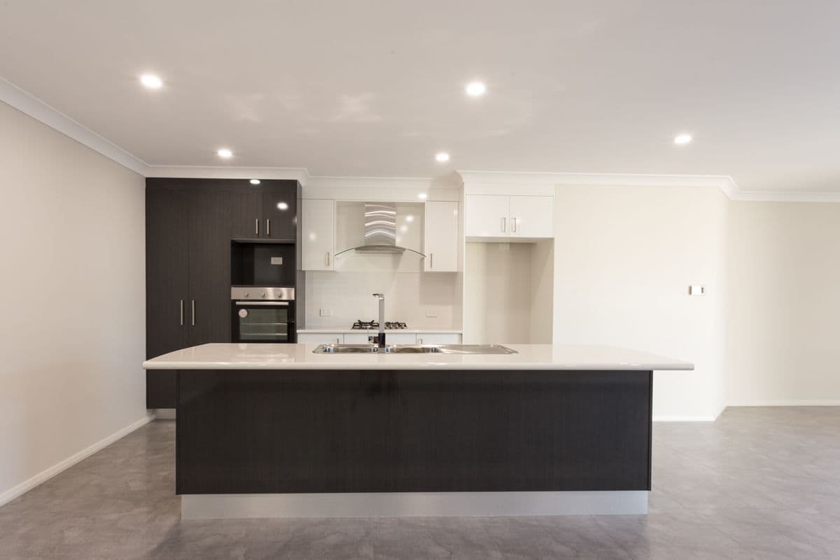 15 Hughes Street, Orange - Thumbnail 2