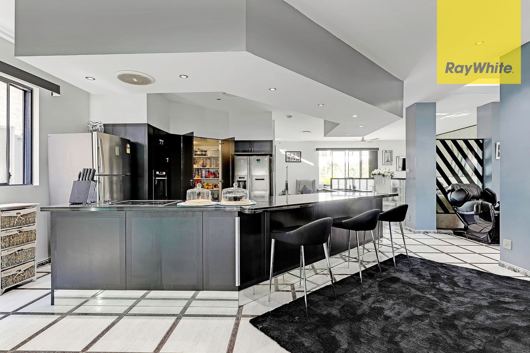 19 Adelaide Place, Cecil Hills - Thumbnail 4