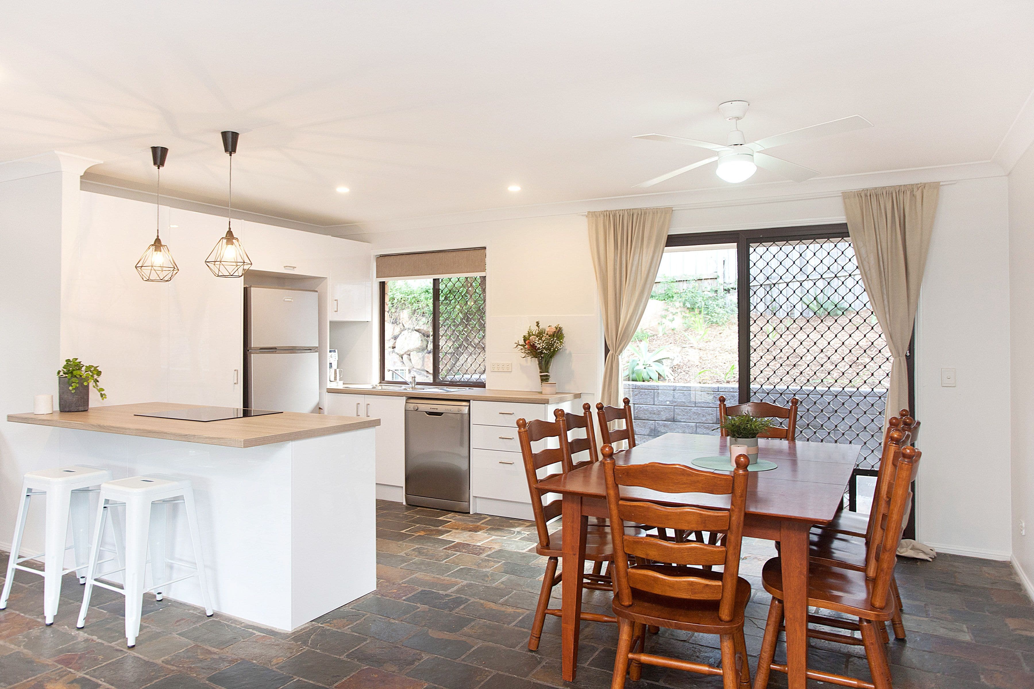 6 Sauvignon Court, Molendinar QLD 4214, Molendinar - Image 1