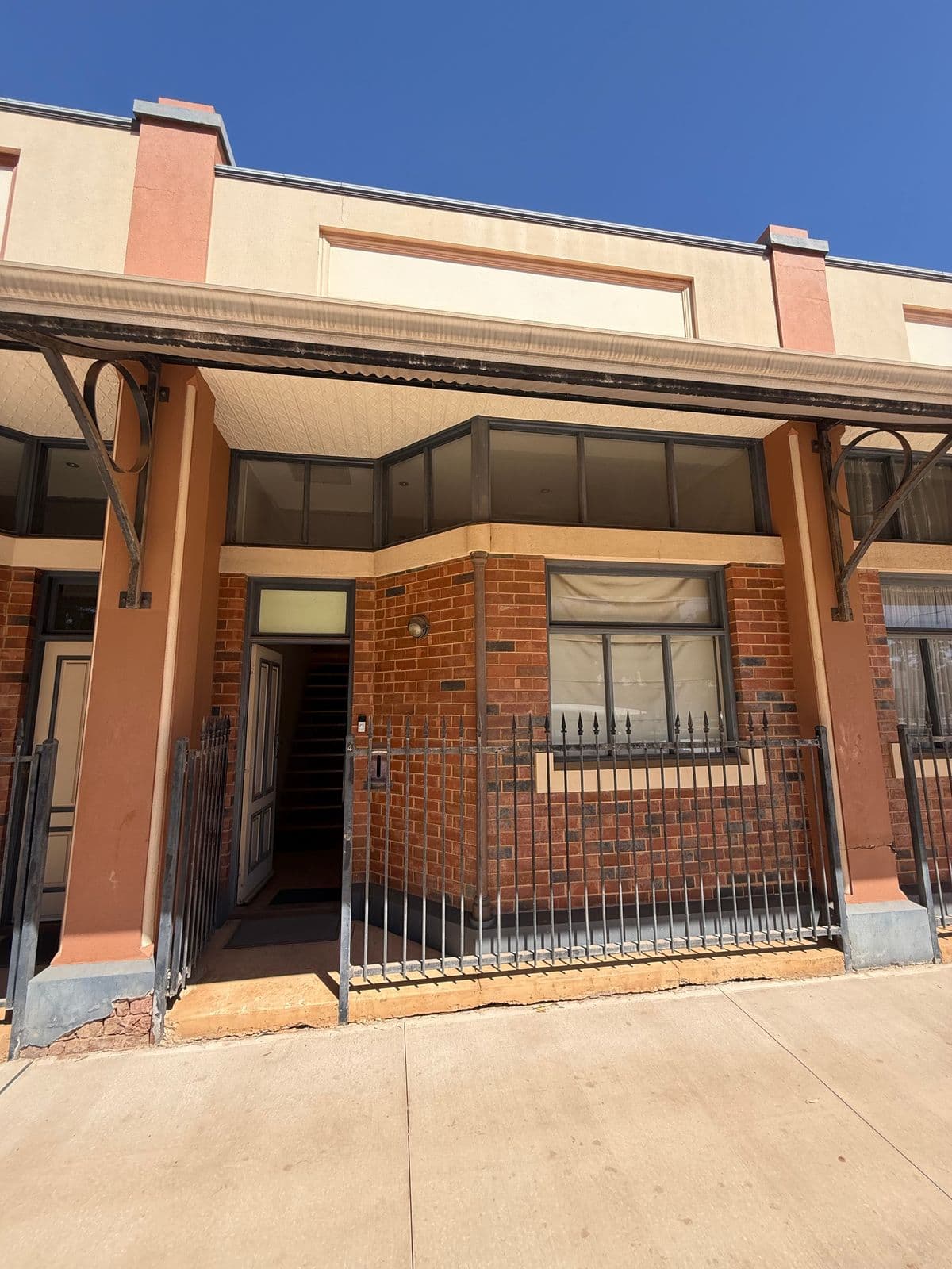 4/2 Burt Street, Boulder WA 6432, Boulder - Image 1