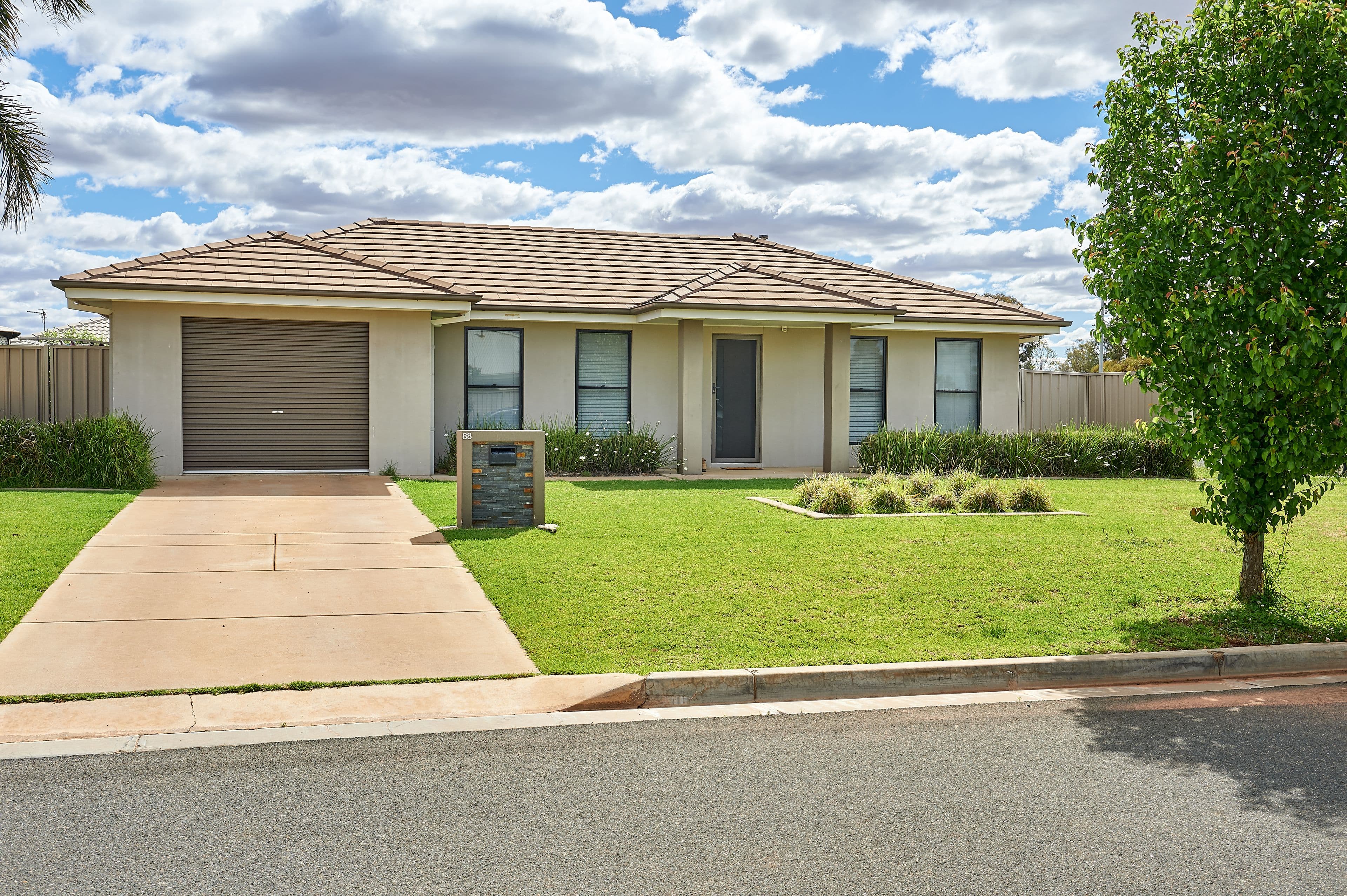 88 Mima Street, Glenfield Park NSW 2650, Glenfield Park - Image 1