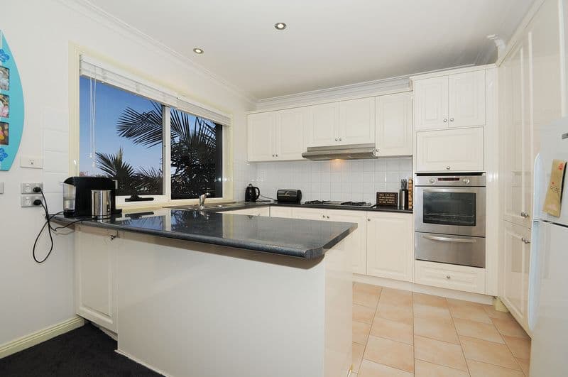 30 Scarborough Drive, PATTERSON LAKES VIC 3197, Patterson Lakes - Thumbnail 2