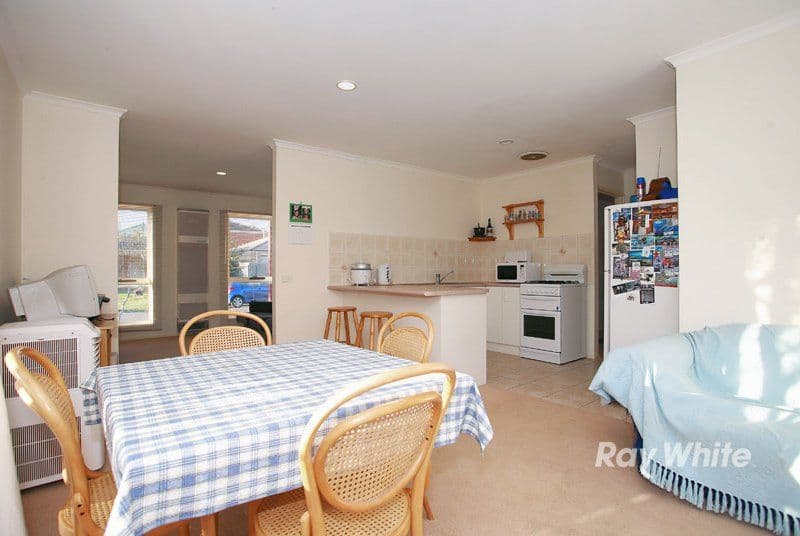 3 Parkside Mews, CRANBOURNE VIC 3977, Cranbourne West - Thumbnail 3