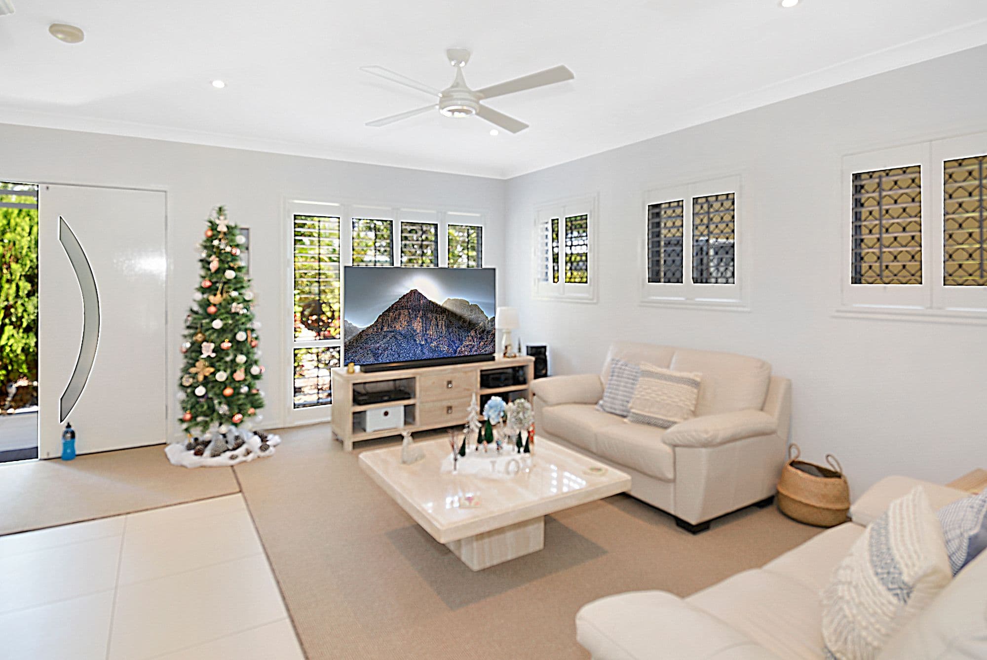 411 Oxley Drive, Runaway Bay QLD 4216, Runaway Bay - Thumbnail 3