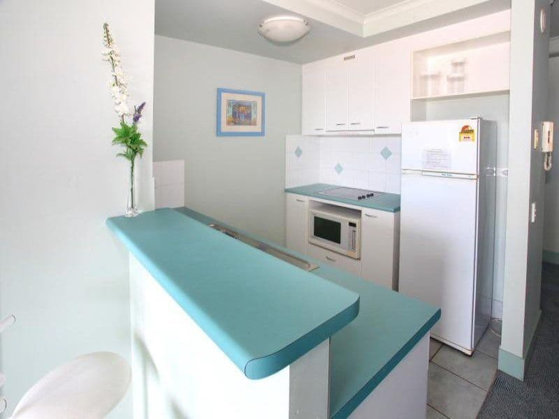 30-34 Surf Parade, BROADBEACH QLD 4218, Broadbeach - Thumbnail 8