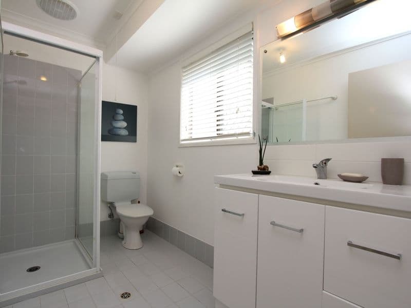 12 Gwandalan Street, EIGHT MILE PLAINS QLD 4113, Eight Mile Plains - Thumbnail 8