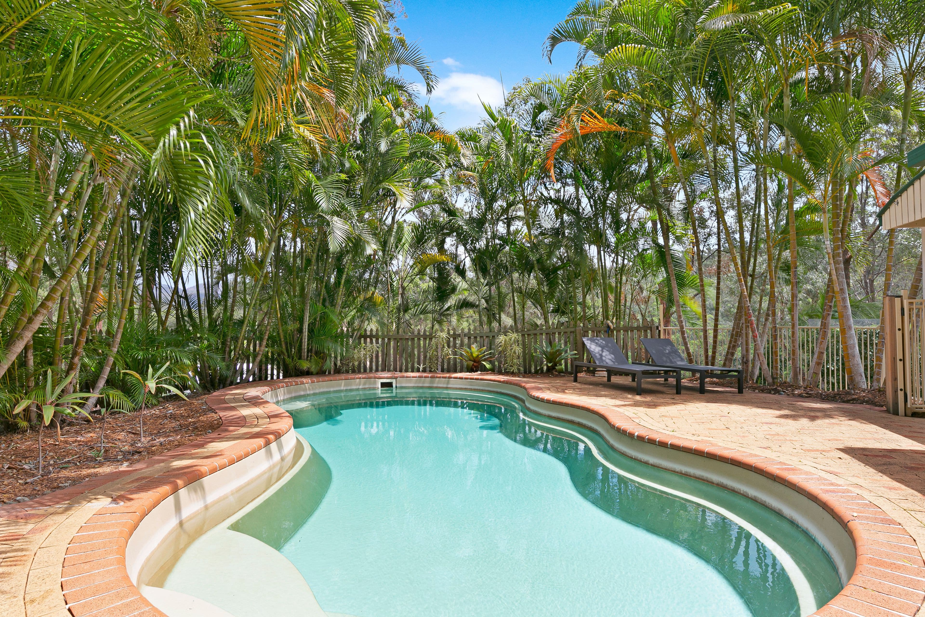 21 Calala Court, Bonogin QLD 4213, Bonogin - Thumbnail 2
